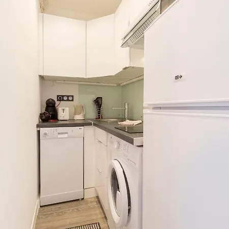 Apartman Chez Dominique - 2 Chbres 2-6pers Centre Migrainier T3 With Ac Antibes