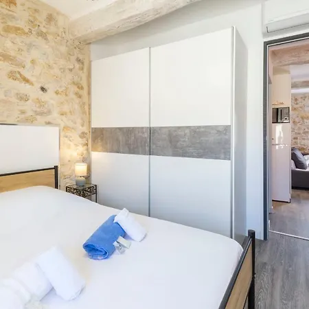 Chez Dominique - 2 Chbres 2-6pers Centre Migrainier T3 With Ac Apartment Antibes